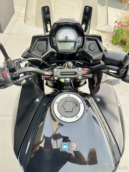 Kawasaki Versys 650 - 8