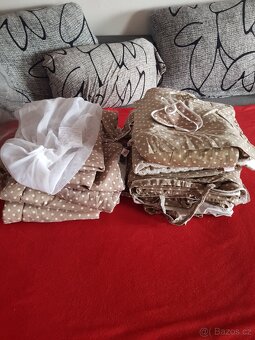 3dílný kovový rám na nebesa do postýlky+ příslušenství čtěte - 8