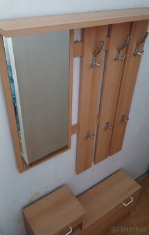Věšák s botníkem - 8