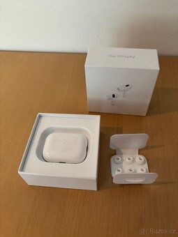 Apple AirPods Pro 2. generace - 8