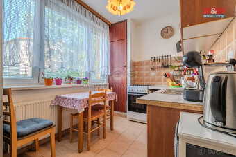 Prodej bytu 3+1, 74 m², Orlová, ul. Osvobození - 8