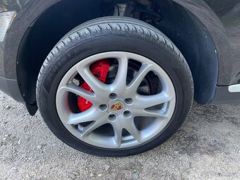 Porsche Cayenne S 4.5 V8 - 8