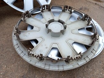 Poklice Ford, 4M51-1000-EB - 8