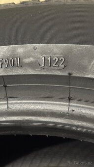 Zimní pneu 235/50/19 Pirelli All Season - 8
