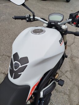 Ducati Monster 797, 35kW, POUZE: 3 927 KM, JAKO NOVÝ - 8