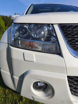 Grand Vitara V6, 3.2 benzín - 8