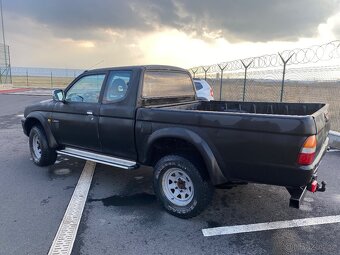 Mitsubishi L200   73kW - 8