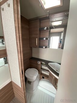 Karavan Knaus - 8