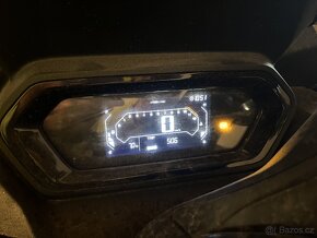 Yamaha X max 125-havarovaná motorka - 8