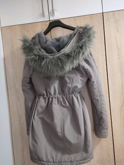 Šedá oboustranná zateplená parka - 8