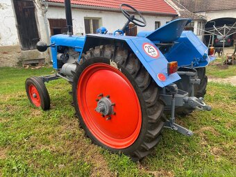 PRODÁM ZETOR 25K - 8