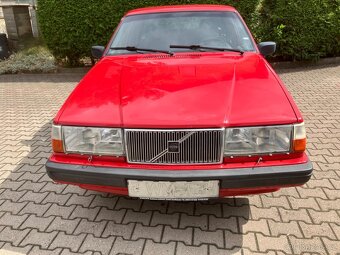 VOLVO 940 2.3i - 8