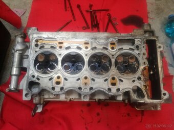 Díly motoru N43B16 - 8