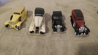 Modely autíček 1:43 - 8