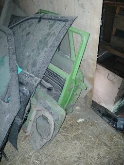 Díly Škoda 100 - 8