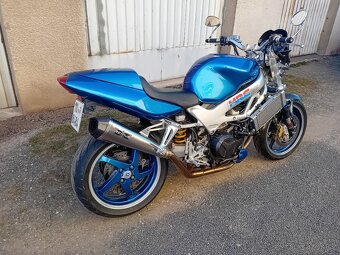 Honda vtr 1000 - 8