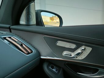 Mercedes EQC 400  AMG 4MATIC VZDUCH MATRIX MBUX DPH - 8