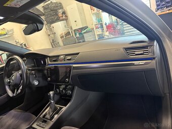 Superb 3 2TDI DSG Sportline Virtual Matrix M.rok2022 - 8