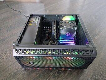 AMD ryzen 7 3700x, 32GB DDR4, 1TB SSD - 8