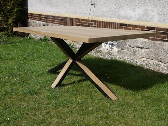 Jídelní stůl v dubovém provedení - Ovada 250 cm - 8
