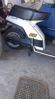 Benelli S 50 najeto 3 200 - 8