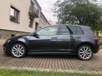 Volkswagen Golf VII GTE hybrid - 8