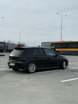 Volkswagen Golf 6 - 8