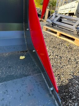 Lopata s přidržovačem - krokodýl - 8