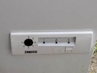 Pultový mrazák Zanussi - prodej - 8