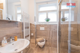 Prodej bytu 2+kk, 42 m², Praha, ul. Pod Zvonařkou - 8