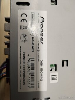 Autorádio PIONEER - 8