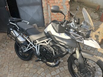 Triumph tiger 800 xc - 8