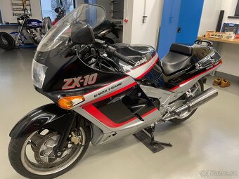 Kawasaki ZX10 - 8