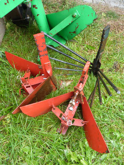 Malotraktor Kubota B 7000 4WD a příslušenství - 8