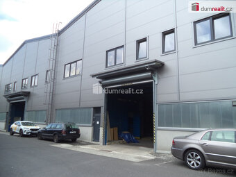 Pronájem části haly ke komerčnímu využití cca 600 m2 - 8