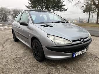 Peugeot 206 - 8