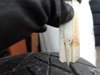 Pneu 235/65 R17 XL - 8