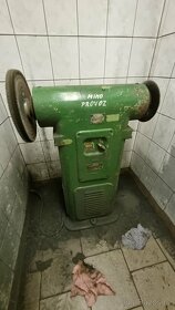 Dvoukotoučová bruska - 8