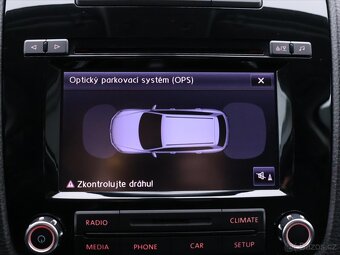 Volkswagen Touareg 3,0 TDI V6 Tiptronic 150 kW AT (2012) - 8