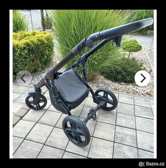 Kočárek Tudore - 8