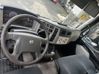 Volvo FL240 plošina - 8