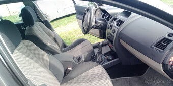 Renault Megane II 1.6 16V - 8