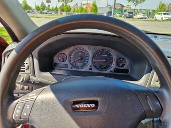 Volvo S60 2,4l 103 kW automat 2003 - 8