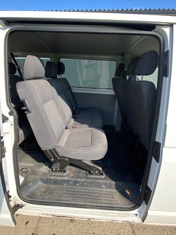 Volkswagen Transporter T5 kombi 2.0 TDI 103 kw 2014 - 8