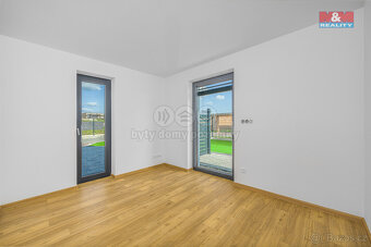 Prodej rodinného domu, 128 m², Srch, ul. Okrajová - 8