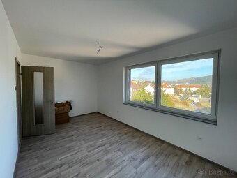 pronájem bytu 3+KK s terasou - 8
