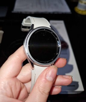 Samsung galaxy watch 6 classic 43mm stříbrné + rok záruka - 8