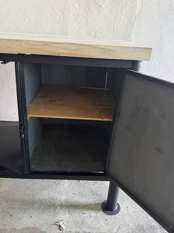 Prodám dílenský ponk č.2 s šuplíkem - 8
