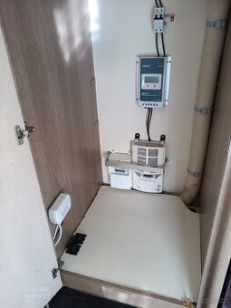 Prodám karavan Fendt 650 dvouosy - 8