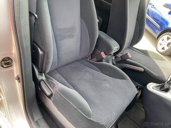 Hyundai Tucson 2.0CRDi ,  103 kW nafta, 2007 - 8